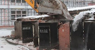 Снос гаража и вывоз мусора в Лесозаводске - Быстро и качественно от Сварной-Лсз от 2103 рублей